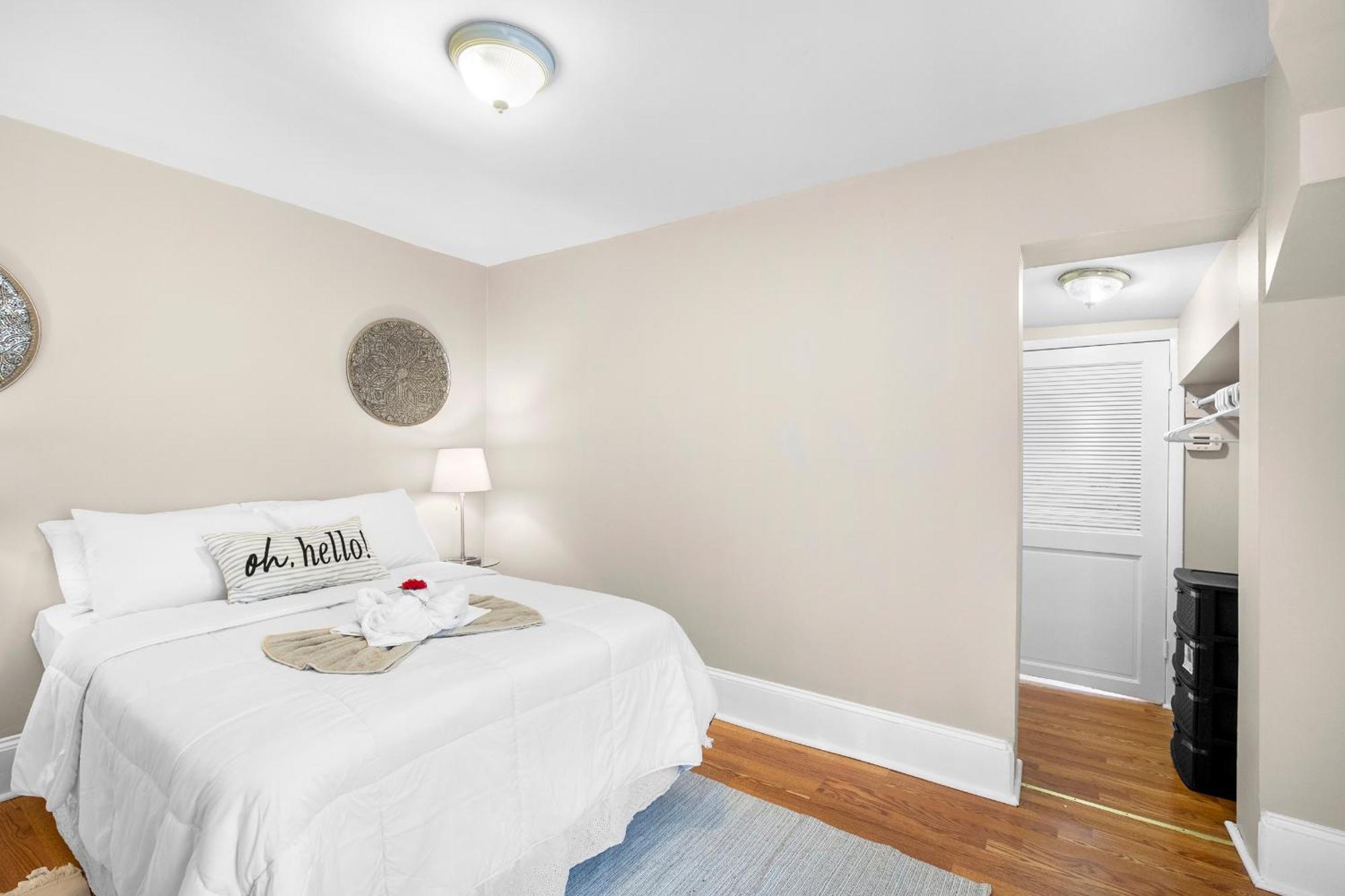 Spacious 2br In Univ City Apartamento *